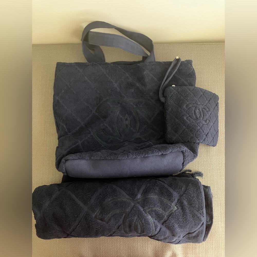 Chanel brand new beach set, tote and matching beach towel, with matching clutch!